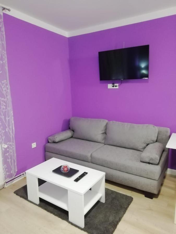 Apartment Mavero-Free Private Parking Загреб Екстер'єр фото